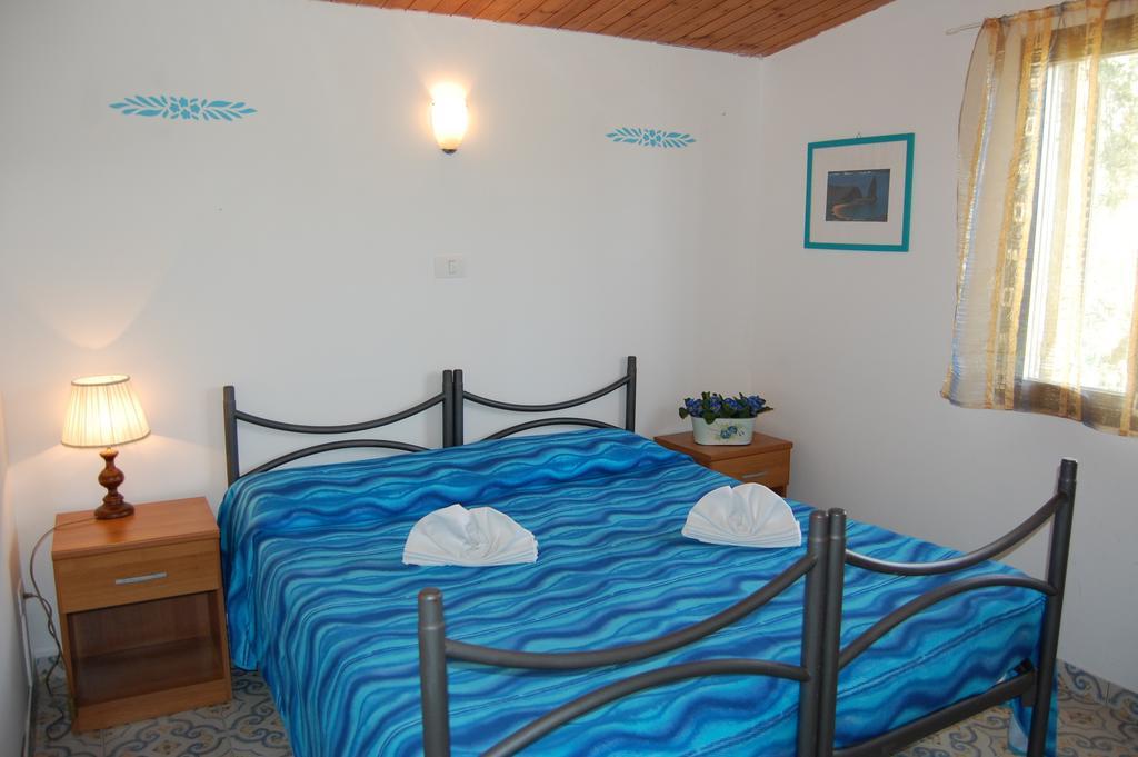 נראנו Marina Del Cantone Chalet חדר תמונה