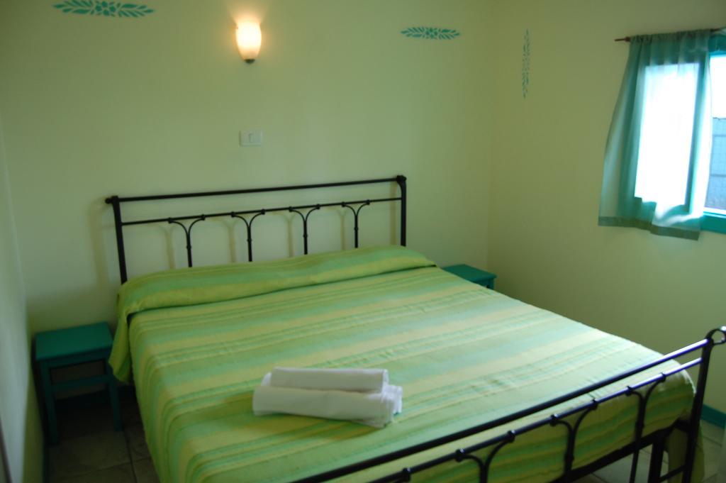 נראנו Marina Del Cantone Chalet חדר תמונה